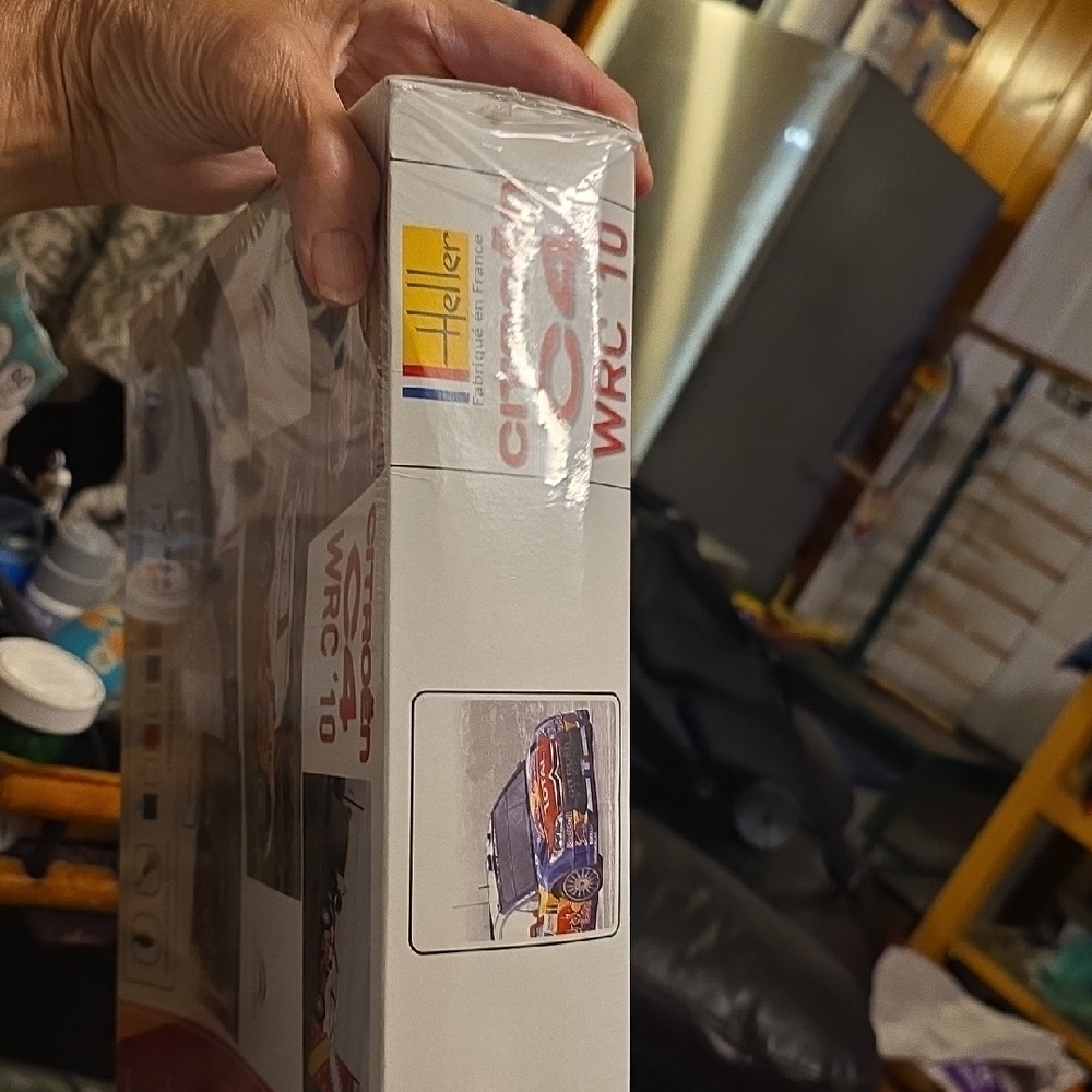 Red and Blue Racing Car Toy - Picture 10 of 16